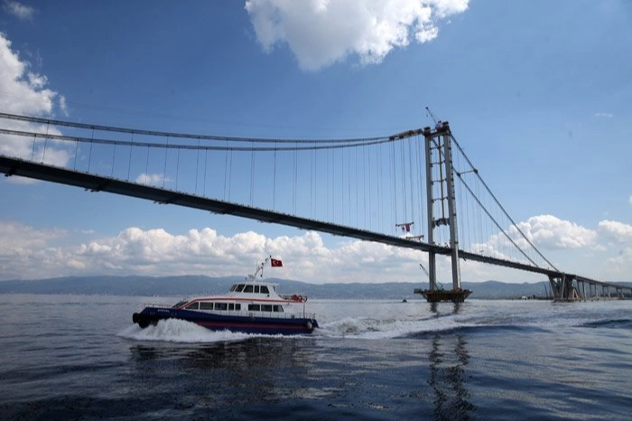 Limanlar Yönetmeliği'ne ince ayar... Osmangazi Köprüsü'nden geçiş kuralları güncellendi